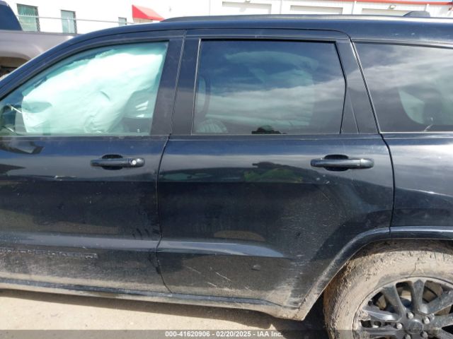 1C4RJEAG3NC154754 Jeep Grand Cherokee Wk Laredo X 4x2