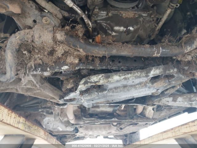 1C4RJEAG3NC154754 Jeep Grand Cherokee Wk Laredo X 4x2