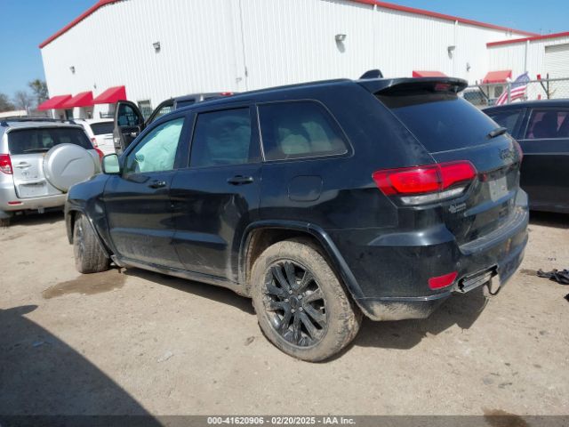 1C4RJEAG3NC154754 Jeep Grand Cherokee Wk Laredo X 4x2