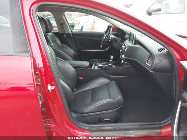 KNAE15LA1K6056093 KIA Stinger