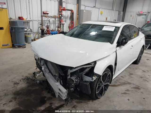 1N4BL4CW9PN383401 Nissan Altima Sr Intelligent Awd