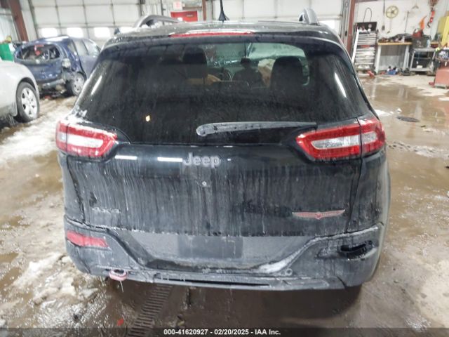 1C4PJMBB8JD567438 Jeep Cherokee Trailhawk 4x4