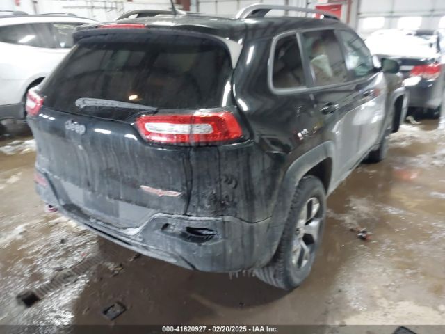 1C4PJMBB8JD567438 Jeep Cherokee Trailhawk 4x4