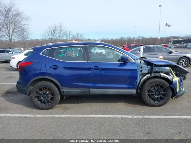 JN1BJ1CR4HW106839 Nissan Rogue Sport Sv