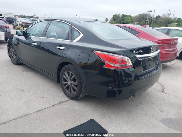 1N4AL3AP5FN879070 Nissan Altima 2.5 S