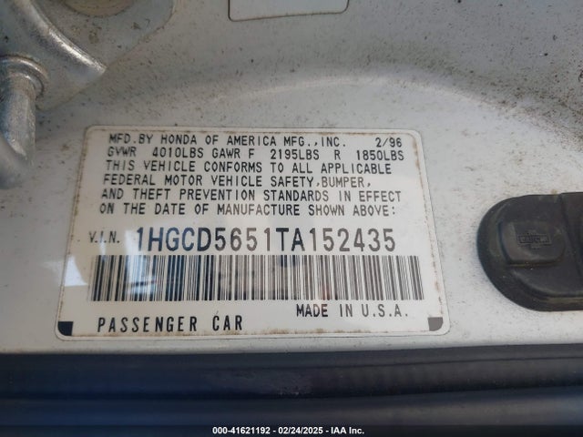 41621192 :رقم المزاد ، 1HGCD5651TA152435 vin ، 1996 Honda Accord Ex/ex-r مزاد بيع