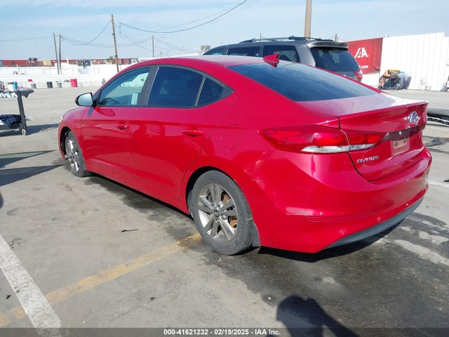 Hyundai Elantra Value Edition 2018 5NPD84LF7JH304237 Image 3