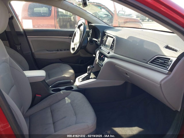Hyundai Elantra Value Edition 2018 5NPD84LF7JH304237 Image 5