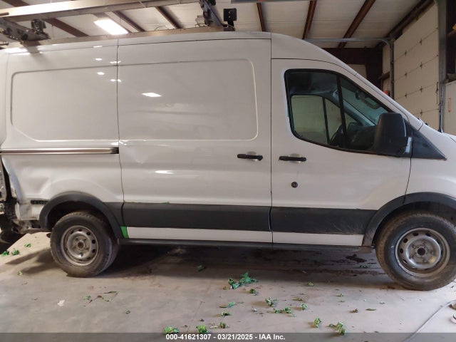 1FTYR1CM1HKA34512 Ford Transit-250