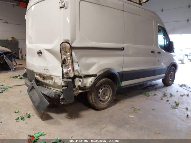 1FTYR1CM1HKA34512 Ford Transit-250