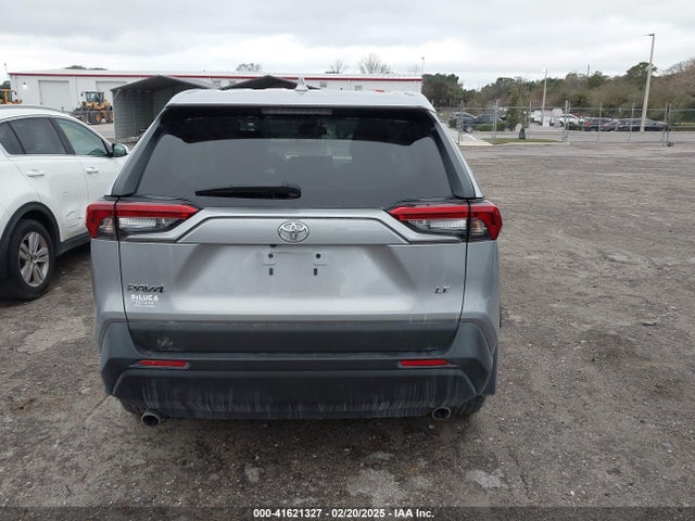 Toyota RAV4 LE 2022 2T3H1RFV5NW216940 Image 16