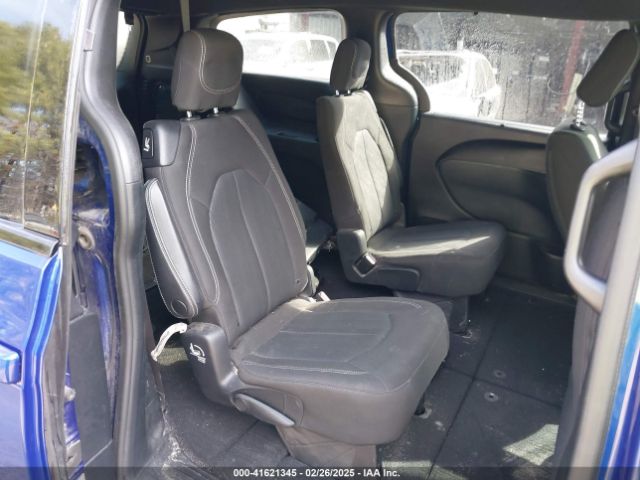 2C4RC1FG2LR147598 Chrysler Pacifica Touring
