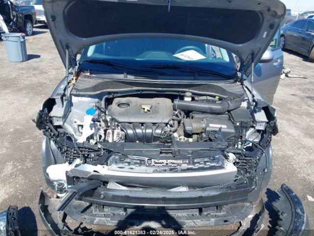 KNDJ23AU0P7867966 KIA SOUL LX