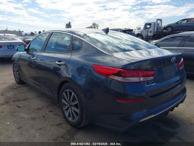 5XXGT4L39KG377723 KIA Optima Lx