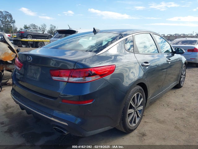 5XXGT4L39KG377723 KIA Optima Lx
