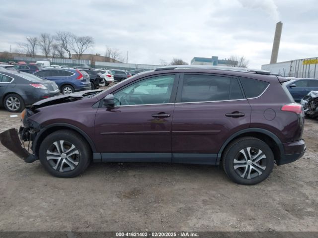 2T3BFREV7HW542705 Toyota RAV4 LE