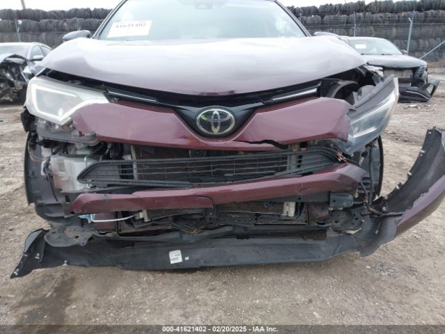 2T3BFREV7HW542705 Toyota RAV4 LE