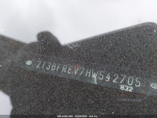 2T3BFREV7HW542705 Toyota RAV4 LE