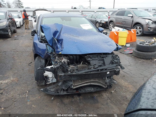 3KPF24AD8ME397855 KIA Forte Lxs