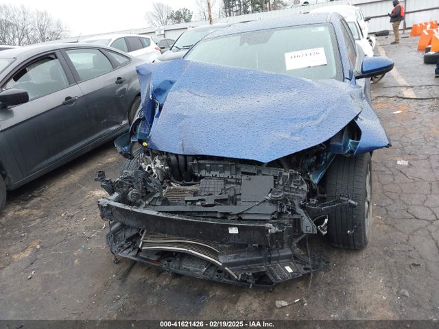 3KPF24AD8ME397855 KIA Forte Lxs