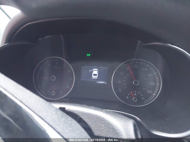 3KPF24AD8ME397855 KIA Forte Lxs