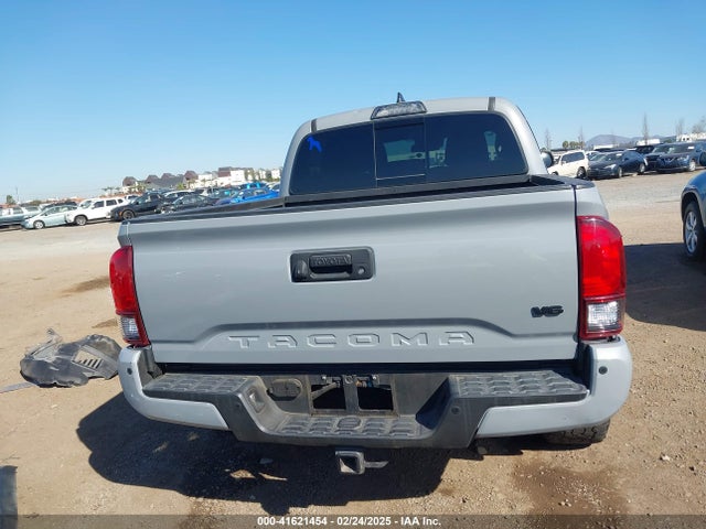 3TMAZ5CN5KM103963 Toyota Tacoma Trd Off Road