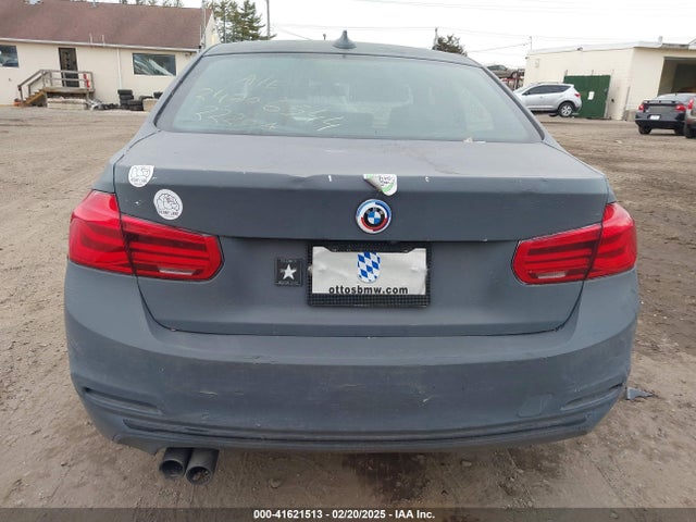 2018 Bmw 330i Xdrive მანქანა იყიდება აუქციონზე, vin: WBA8D9C53JA607876, აუქციონის ნომერი: 41621513