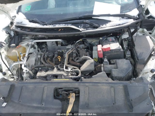 5N1AT3BBXMC807430 Nissan Rogue Sv Intelligent Awd