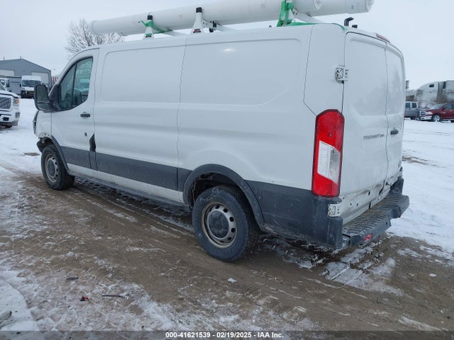 1FTNR1ZM7FKA35185 Ford Transit-250