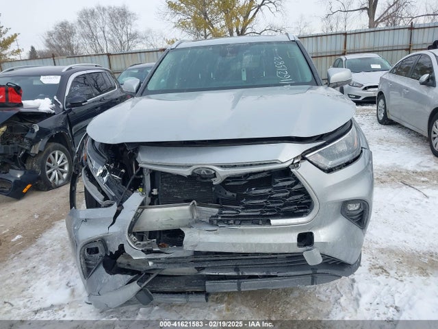 5TDGZRBH8LS046415 Toyota Highlander Xle