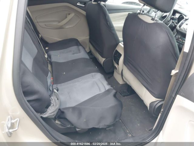 1FMCU0GD2HUA52756 Ford ESCAPE SE