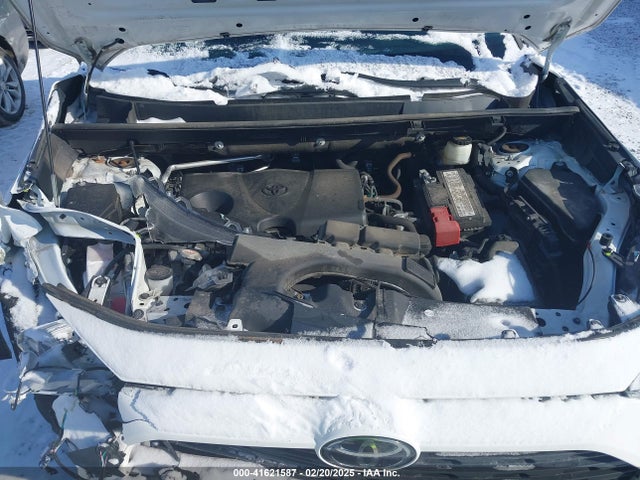 Toyota RAV4 LE 2019 2T3H1RFV7KW049329 Image 10