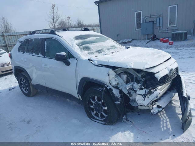 Toyota RAV4 LE 2019 2T3H1RFV7KW049329 Image 13