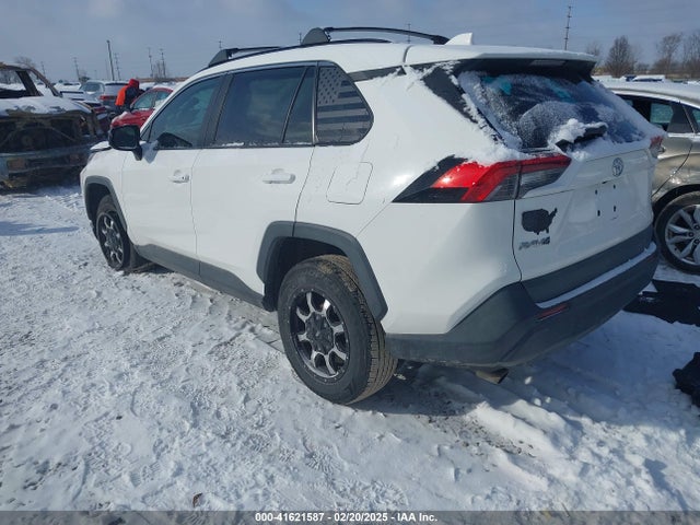 Toyota RAV4 LE 2019 2T3H1RFV7KW049329 Image 3