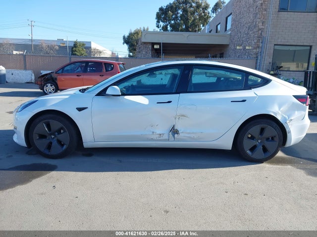 Tesla Model 3 Rear-wheel Drive 2023 5YJ3E1EA6PF606131 Image 14