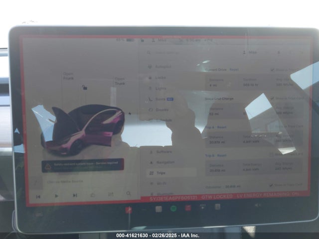 Tesla Model 3 Rear-wheel Drive 2023 5YJ3E1EA6PF606131 Image 18