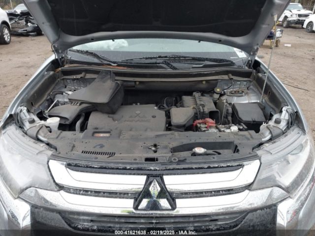 JA4AD2A32HZ038473 Mitsubishi Outlander Es