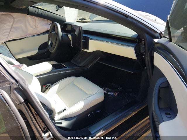 2023 TESLA MODEL S 5YJSA1E68PF524517 Photo 4