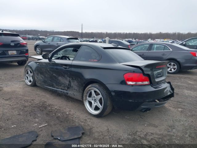 2011 BMW 135I WBAUC9C51BVM10510 Photo 2