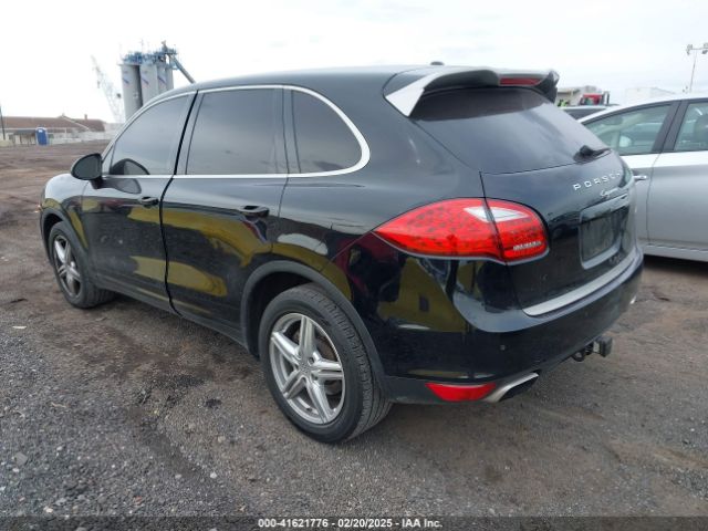 2014 PORSCHE CAYENNE WP1AA2A22ELA94738 Photo 2