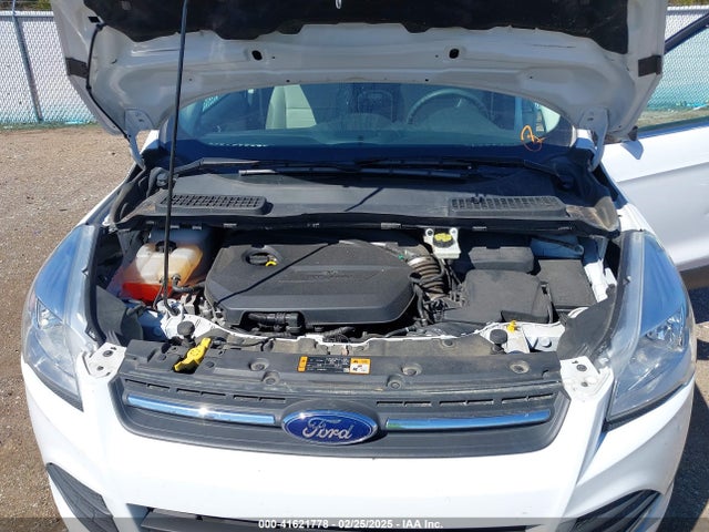 1FMCU0GX3EUD93542 Ford ESCAPE SE