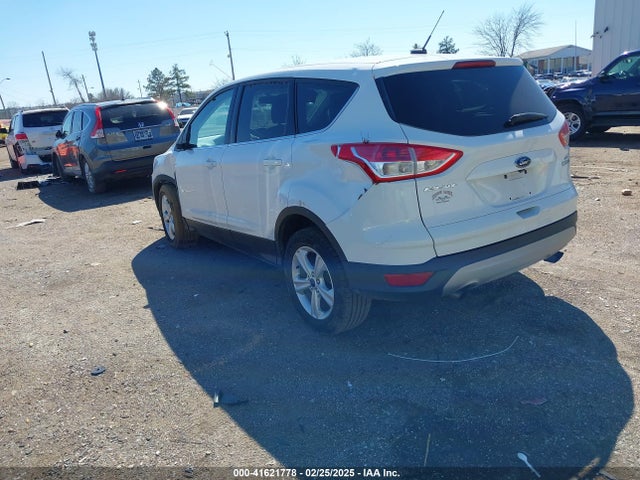 1FMCU0GX3EUD93542 Ford ESCAPE SE
