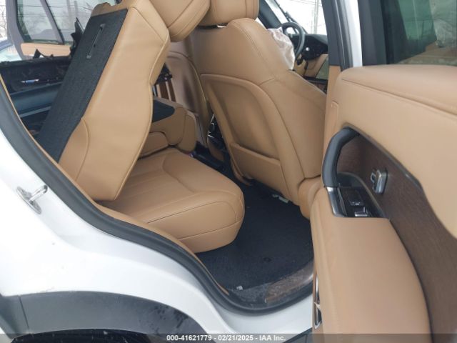 SALKP9FU1PA020323 Land Rover Range Rover P400 Se