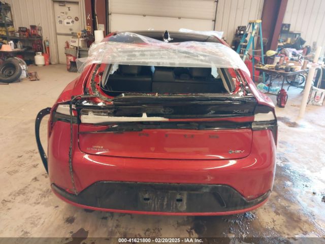 JTDADABU8R3013976 Toyota Prius Xle Awd-e