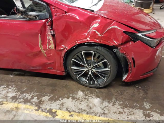 JTDADABU8R3013976 Toyota Prius Xle Awd-e