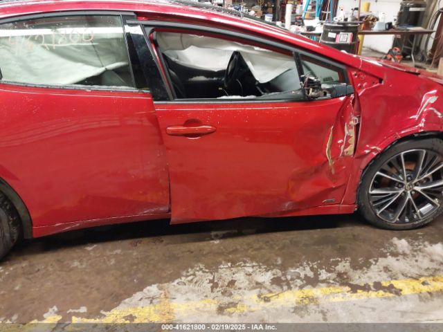 JTDADABU8R3013976 Toyota Prius Xle Awd-e
