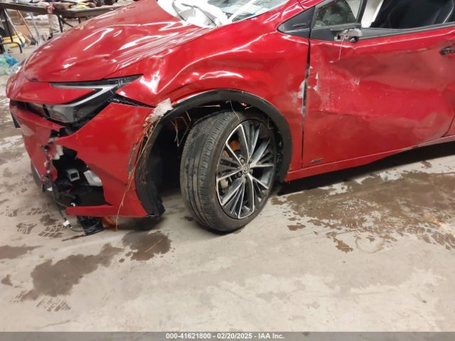JTDADABU8R3013976 Toyota Prius Xle Awd-e