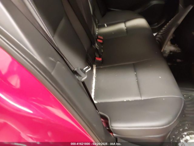 JTDADABU8R3013976 Toyota Prius Xle Awd-e