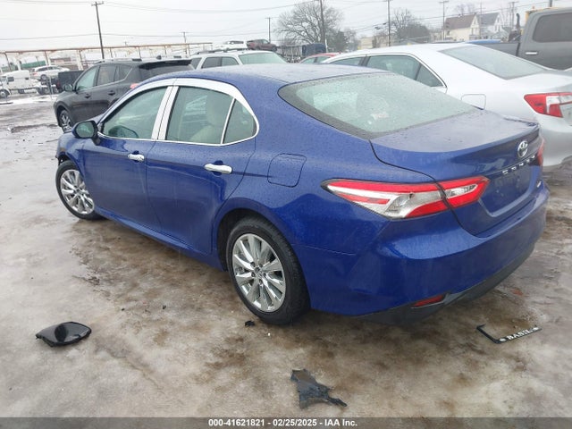 4T1B11HK9JU518339 Toyota CAMRY LE