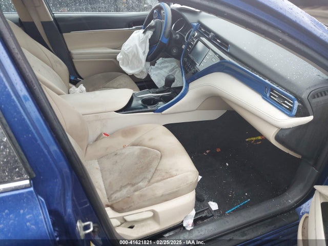 4T1B11HK9JU518339 Toyota CAMRY LE